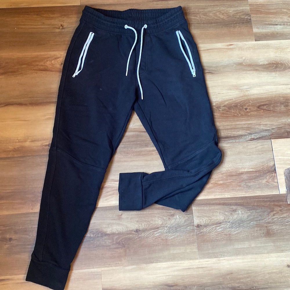 American Eagle black joggers adult small